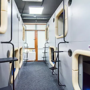 2* Capsule hotel Av-1 Capsule